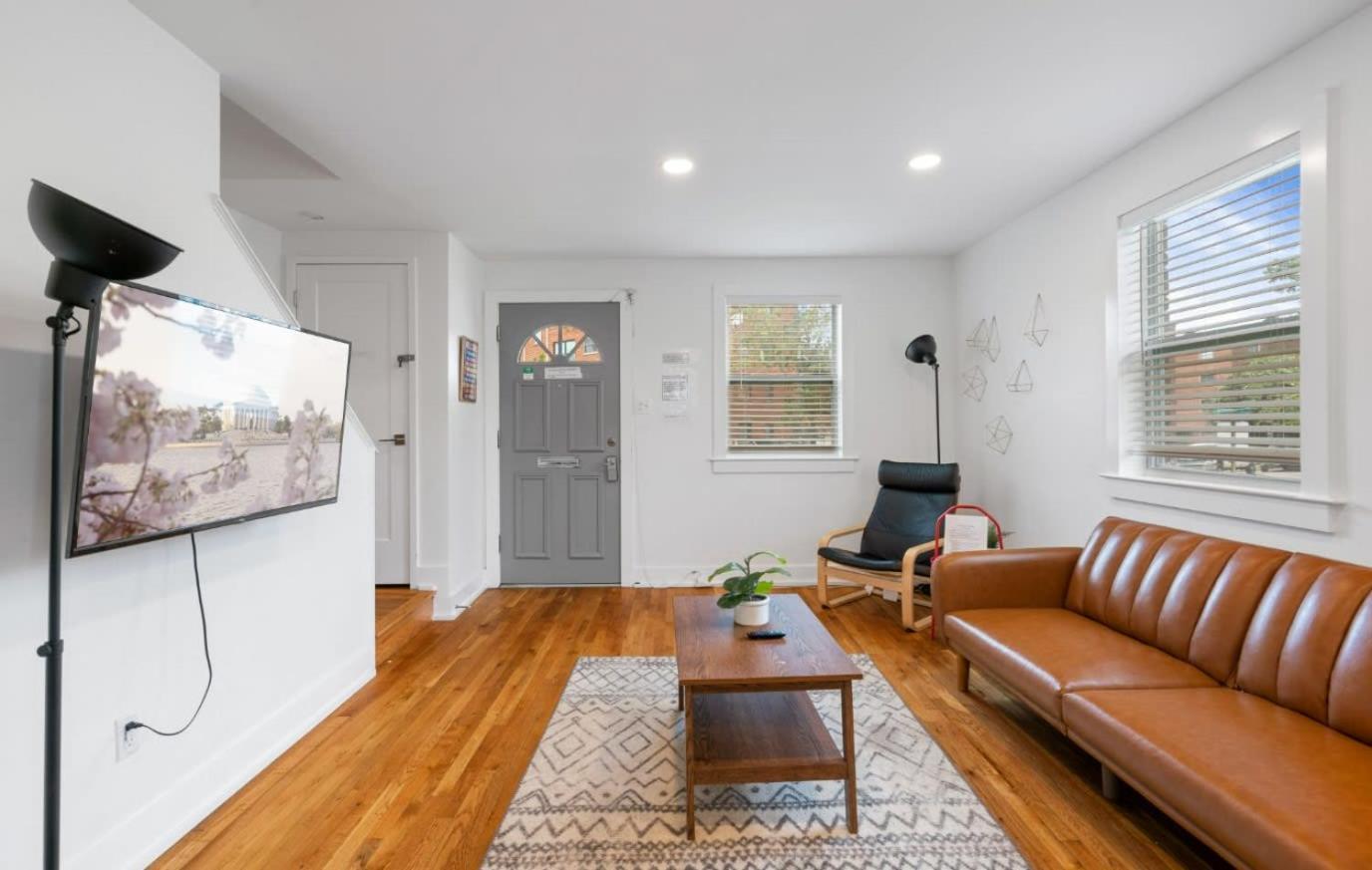 Modern Colonial 3Br 2Ba House 5M To Dc & Dca, By Cozysuites Alexandria Zewnętrze zdjęcie