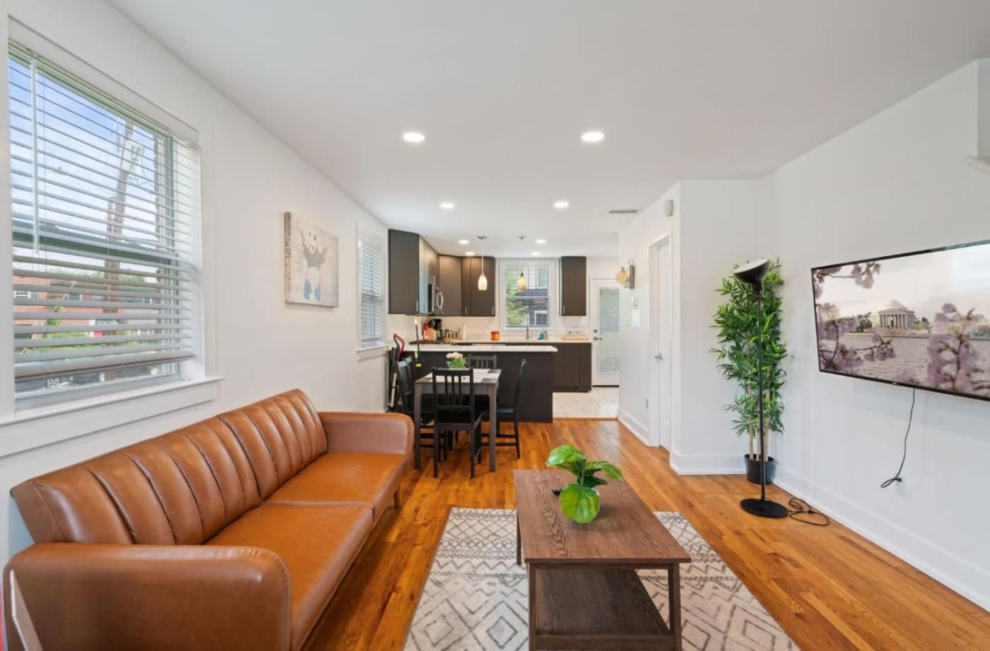 Modern Colonial 3Br 2Ba House 5M To Dc & Dca, By Cozysuites Alexandria Zewnętrze zdjęcie